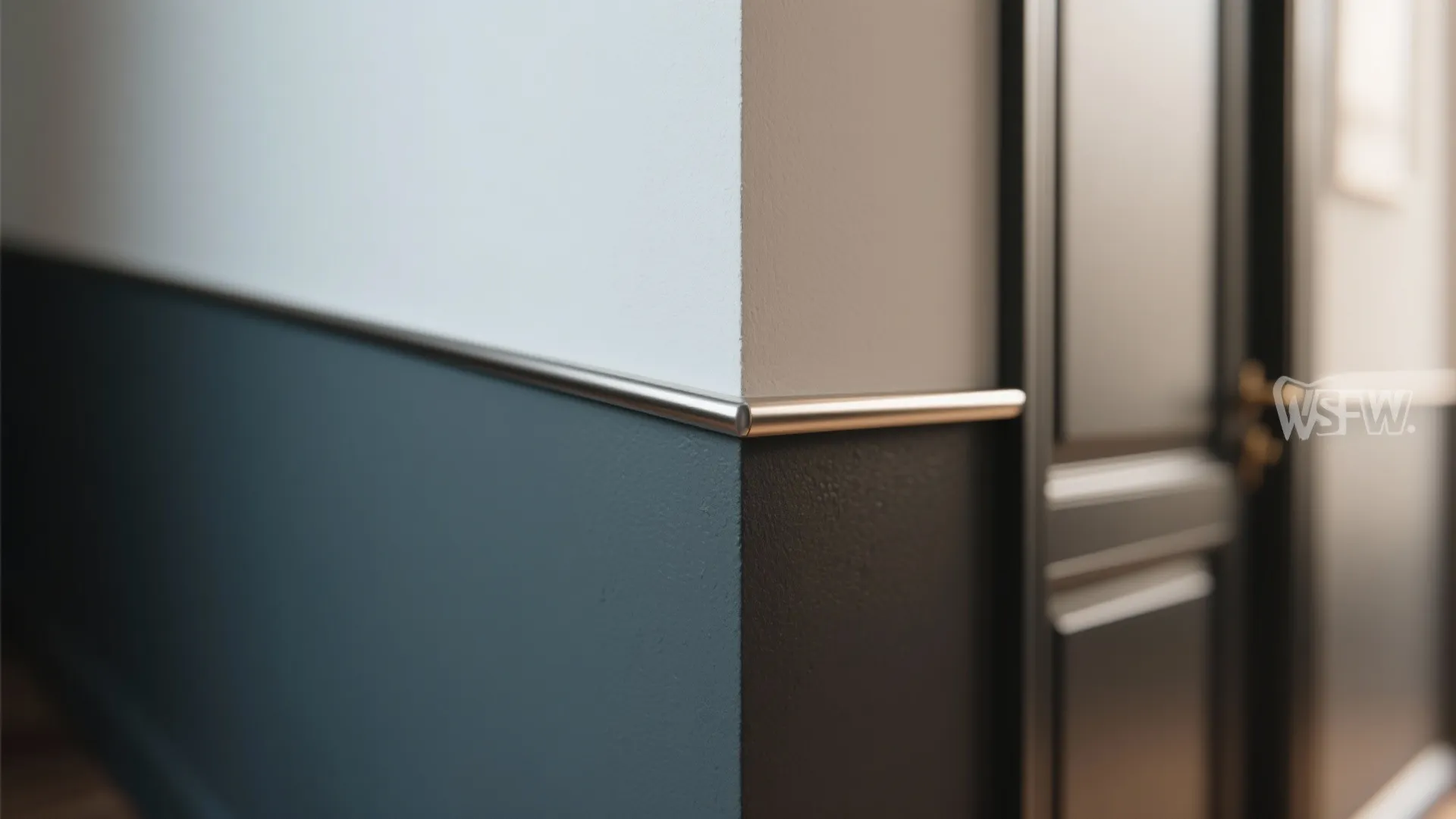 Two-Tone Color Drenching for Small Halls