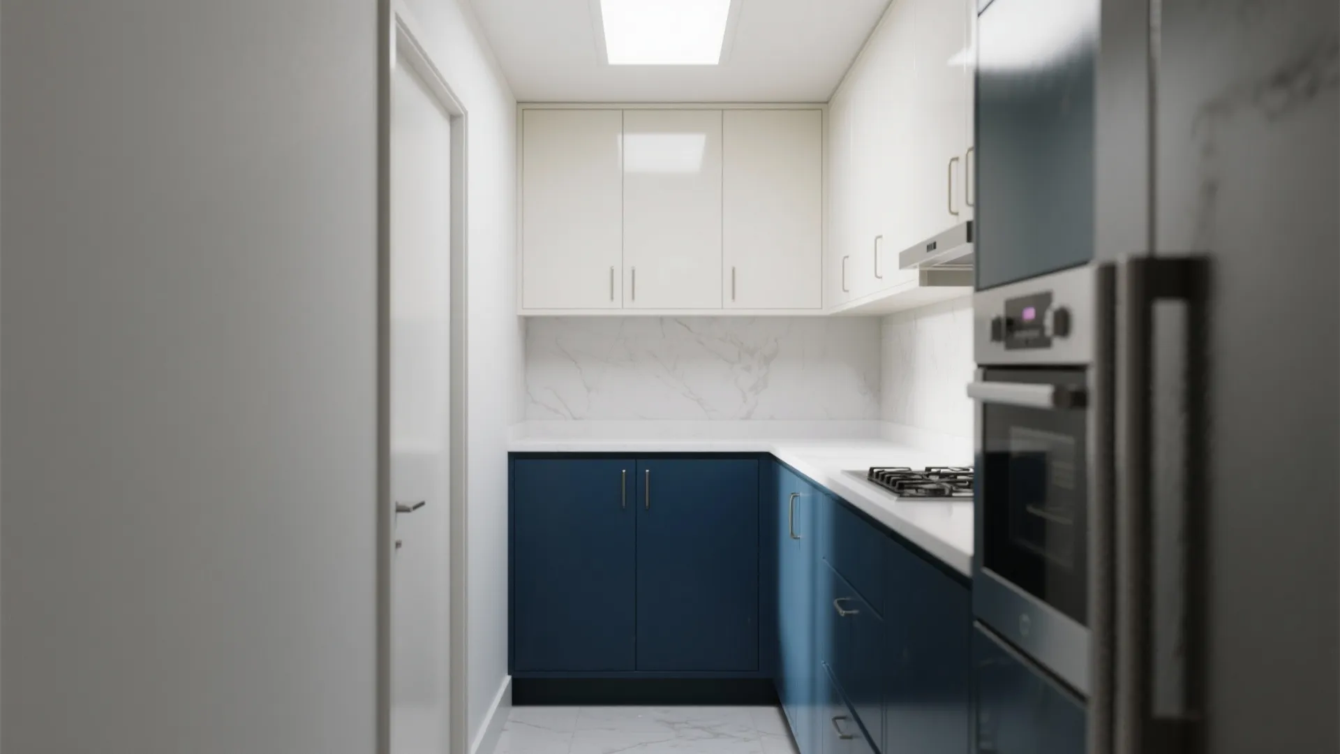 1. Two-Tone Cabinets to Lift the Ceiling