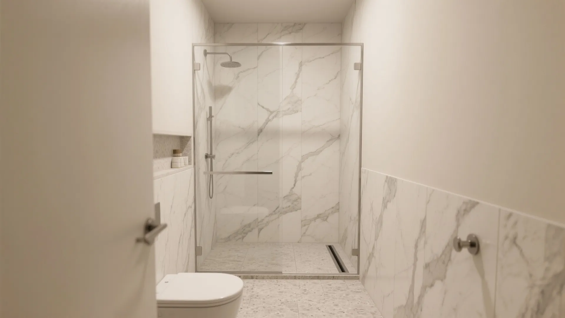 Tip 1: Veined walls, grippy floors