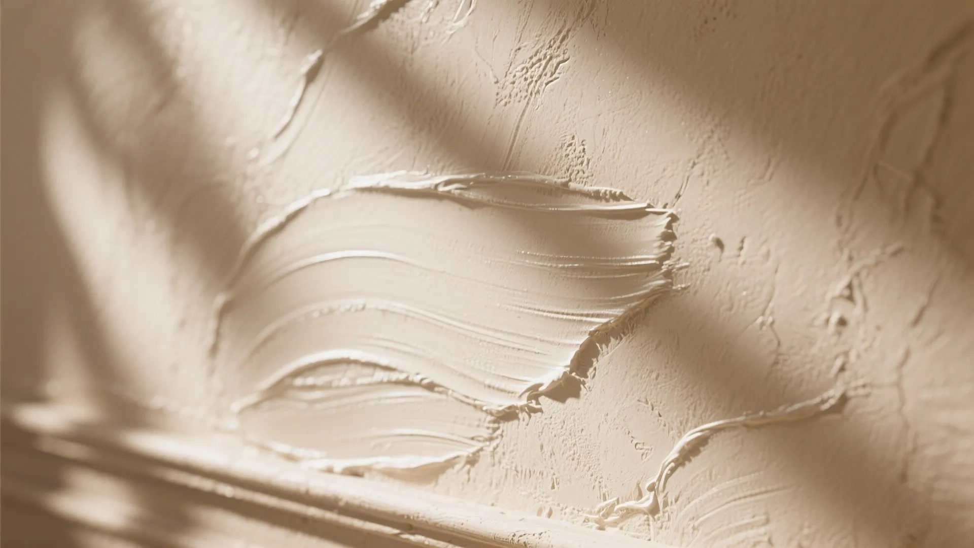 1. Venetian Plaster for Subtle Luxury