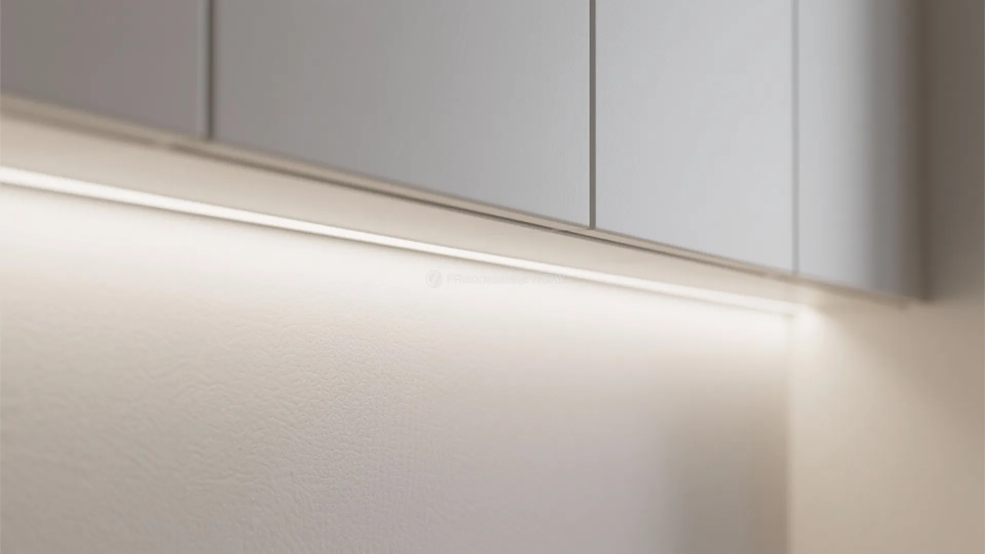 Minimalist wall-wash for seamless storage