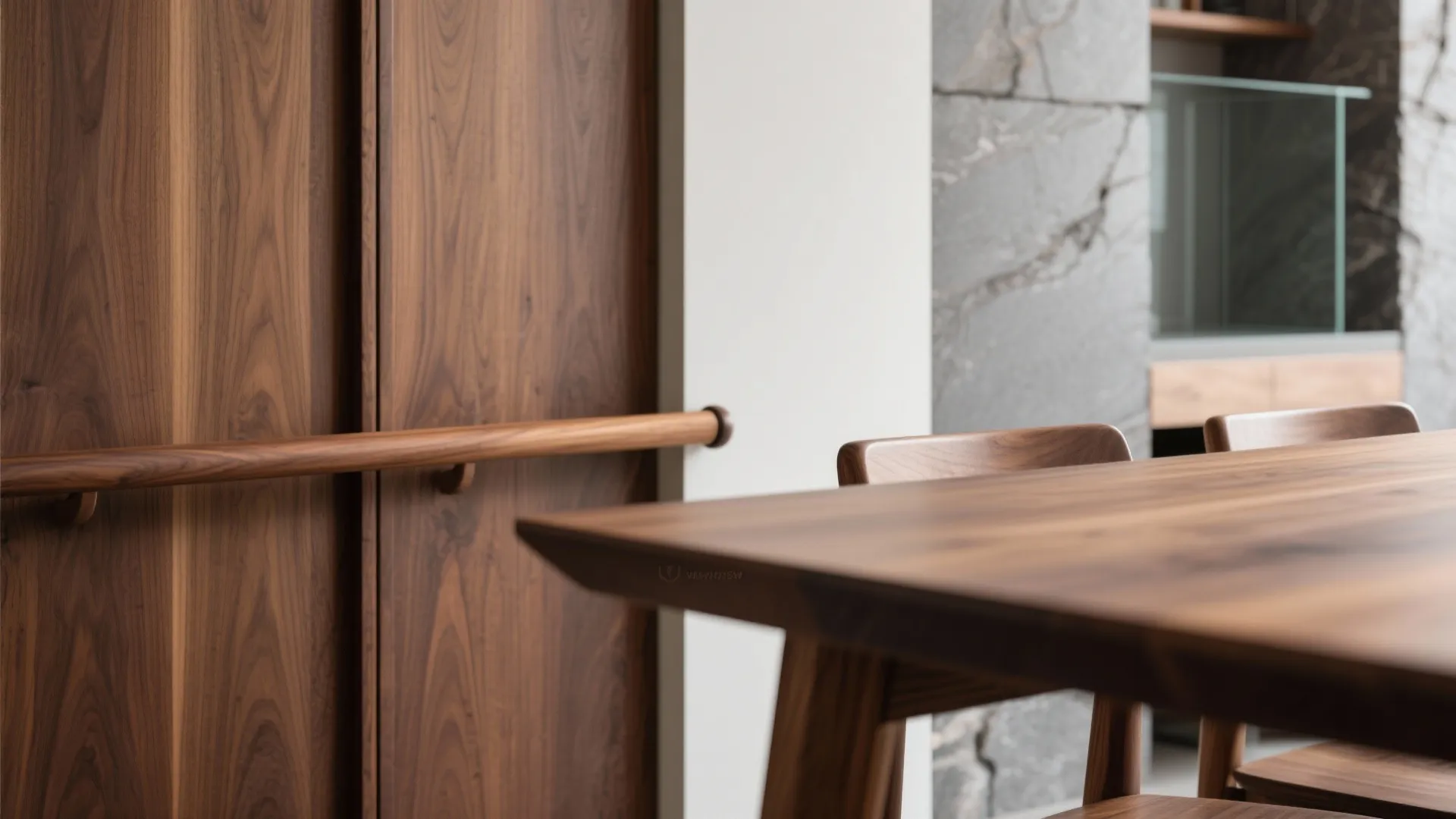 Warm Wood Elements to Humanize Big Homes