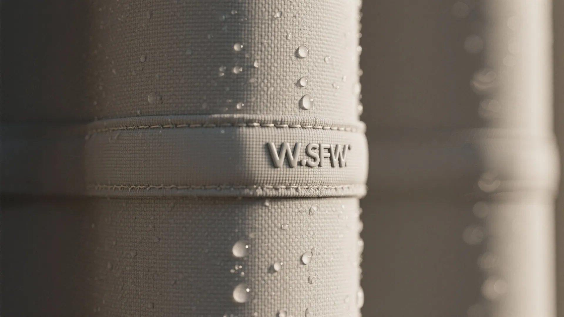 Hotel-Style Weighted Polyester for Shower Zones