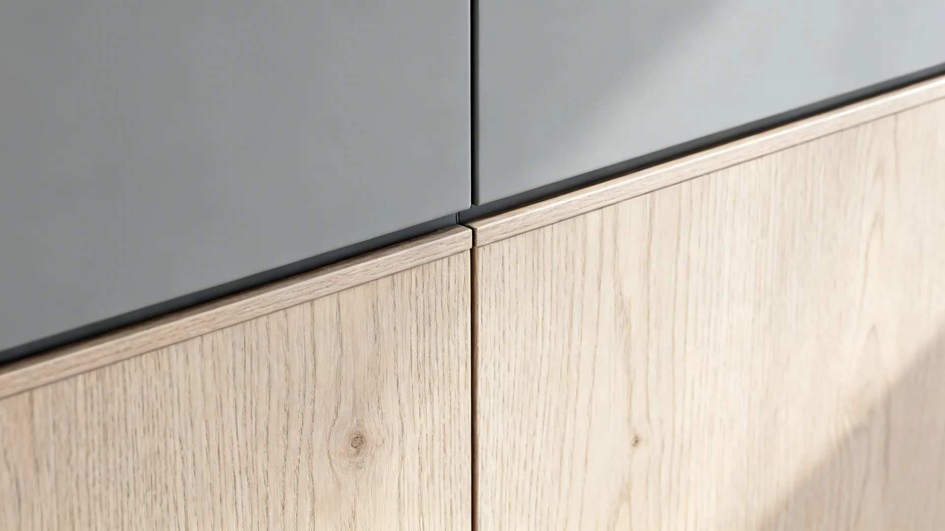 Material-Split Boxing: Wood + Painted Color