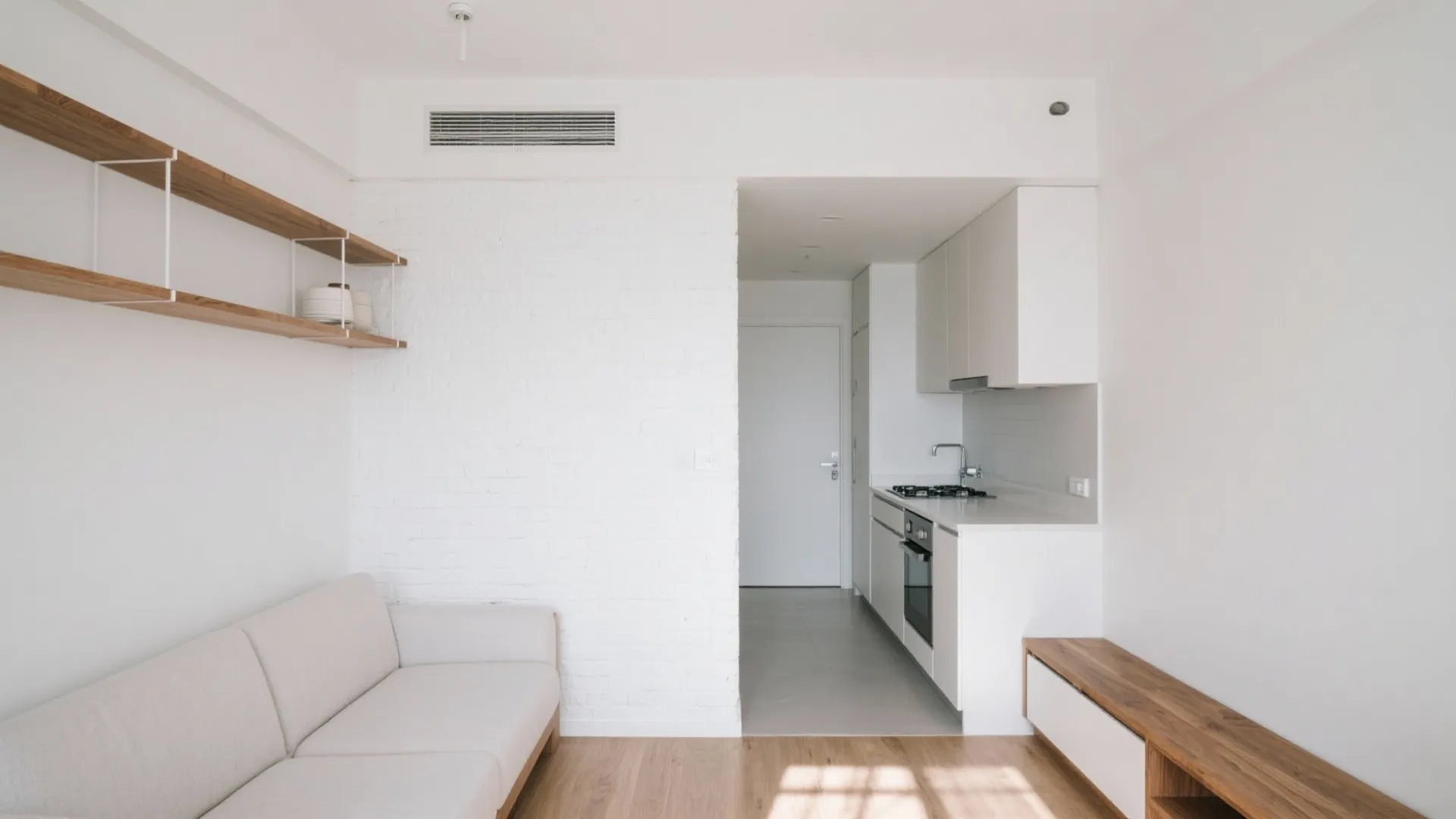 Zoning with White: Layer Planes and Light