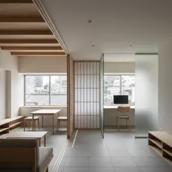 2LDKにおけるソファーダイニングの余白